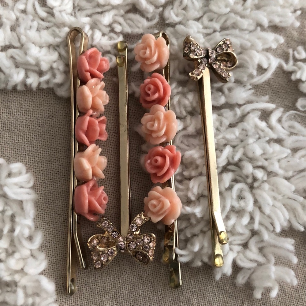 Decorative Bobby pins.